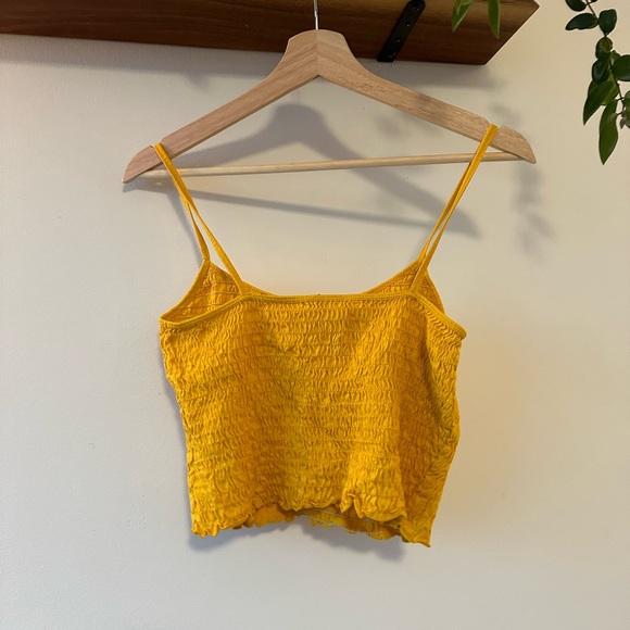 Cute Urban Outfitters Crop Top - Picture 3 of 4